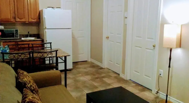 Апартаменты Rothesay Motel