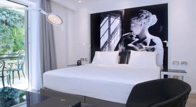 Двухместный номер Superior Hilton Sorrento Palace