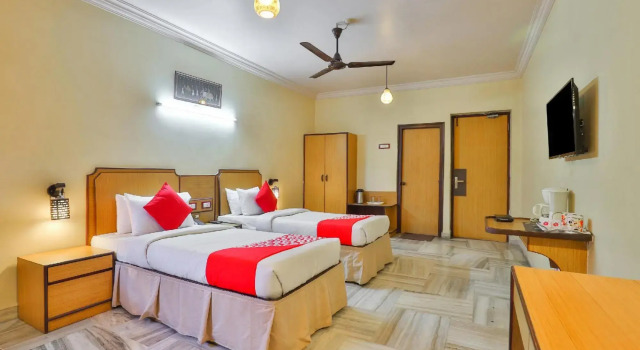 Hotel Woodlands, Prenota Hotel Hotel a Vapi con colazione, Colazione