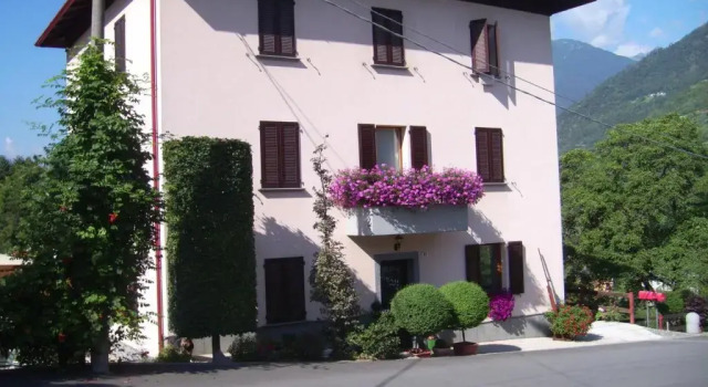 Апартаменты La casa rosa