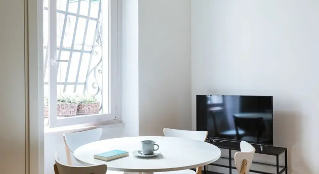 Pietra Square Residence, Забронировать Отель Пантеон Рим, рядом с Посольство США в Риме
