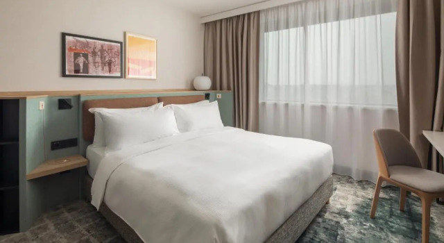 Двухместный номер Standard Crowne Plaza Budapest by IHG
