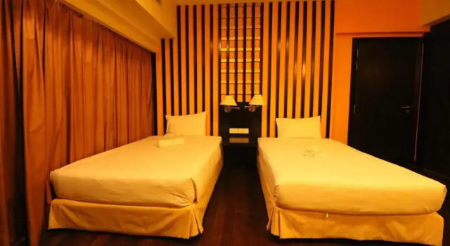 Номер Deluxe Raintree Resort Suites