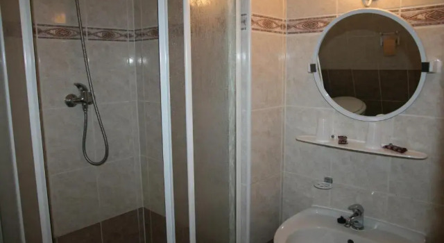 Трёхместный номер Standard Hotel Bozi Dar - Excalibur