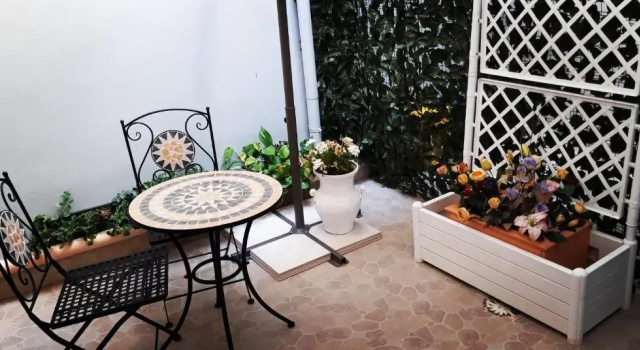 LOpera dei Pupi B&b, Buchen Sie Bed & Breakfast Hotels in Sizilien mit Parkplatz, Parkplätze