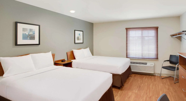 Четырёхместный номер Standard WoodSpring Suites Lake Charles