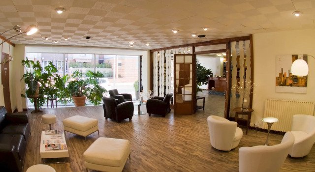 Roc Hôtel, Забронировать Отель Отели Бассен-д'Аркашон с парковкой, Парковка