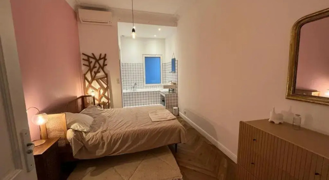 Апартаменты Appartement de maître T3 80m2 en plein centre.