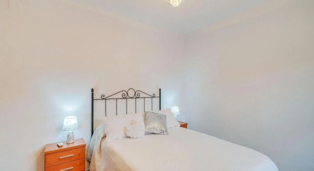 Snug holiday home in Villamartin with garden
