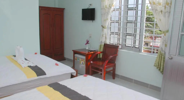 Четырёхместный номер Standard Quoc Dinh Guest House