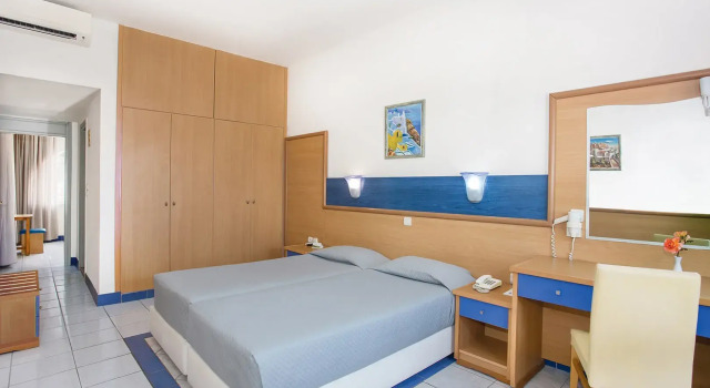 Семейный номер Standard Eurovillage Achilleas Hotel