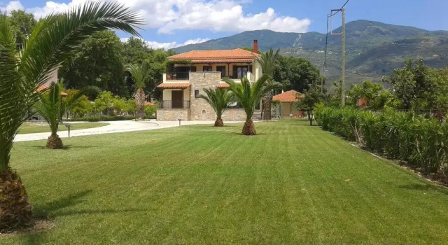 Апартаменты с видом на море Villa Kallimanis