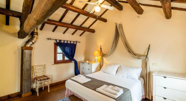 Amazing villa in Osimo with private garden, Забронировать Вилла Виллы Conero, Вилла