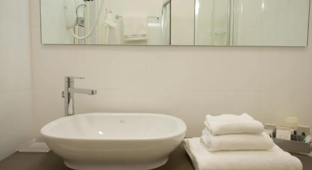 Трёхместный номер Standard Best Western Hotel Luxor