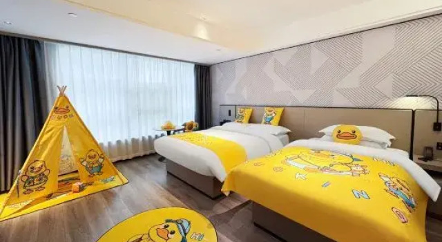 Семейный тент Borrman Hotel (The Grand Canal CBD Tongzhou Beijing)