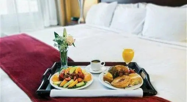 Regency Inn & Suites Memphis Airport, Reserva ahora Hotel Memphis Tennessee