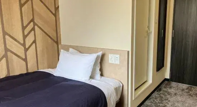 Номер Standard Hotel Livemax Umeda