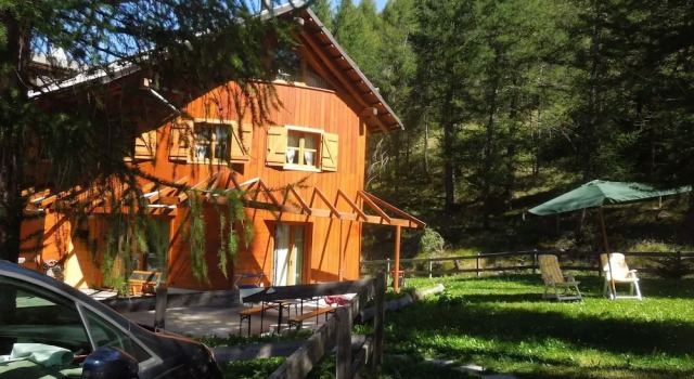 Guesthouse Chalet di Montagna, Boek Chalet Pragelato Sestriere