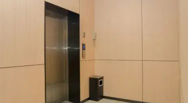 Gena Hotel, Rezerwuj Hotel Hotele w Jiangmen z parkingiem, Parking