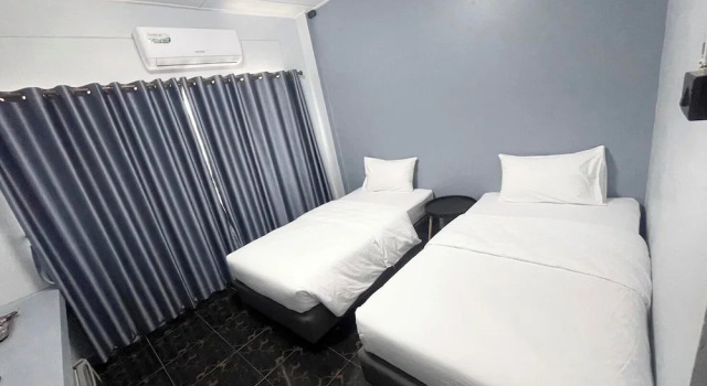 Двухместный номер Standard c 1 комнатой Chainatgrand Hotel