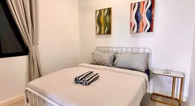 4 bedder D’Pristine condo 22-25 opp legoland (13pax), Réserver Hôtel Nusajaya 