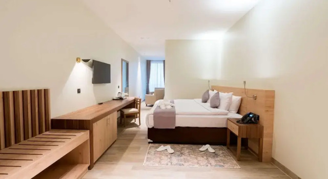Двухместный полулюкс Kyriad Muscat