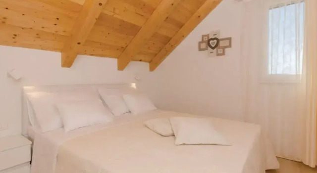 Luxury Villa Malo