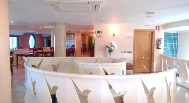 Nueva Plaza, Rezervați Hotel Camargo Cantabria Coast