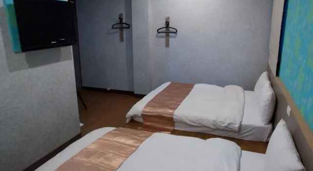 Четырёхместный номер Standard Fulong Hotel