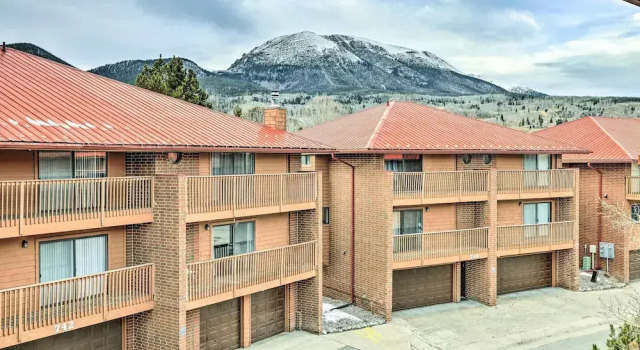 Walk to Lake Dillon: Condo w/ Views in Frisco
