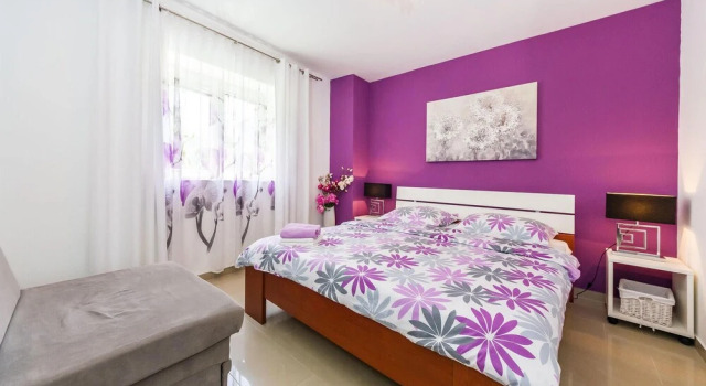 Beautiful Home in Zaton With Wifi, Outdoor Swimming Pool and Heated Swimming Pool