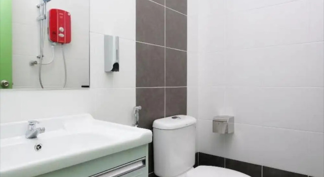 Трёхместный номер Deluxe W Hotel Cemerlang