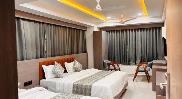 Hotel Bluzill, Rezerwuj Hotel Hotele w Gujarat ze śniadaniem, Śniadanie