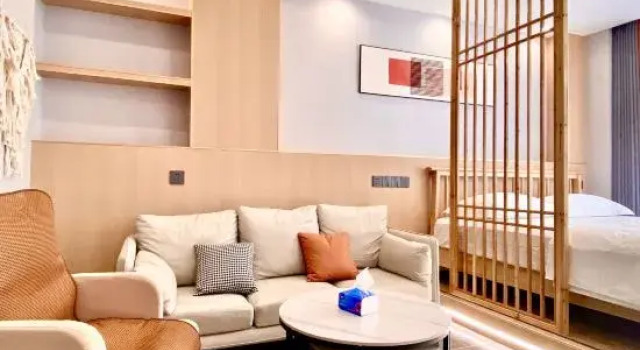 Люкс Comfort Xuan'en Yipan Story B&B