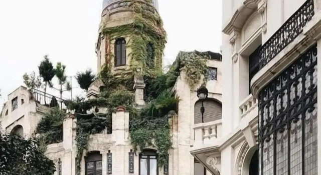 HOSTAL ANDREA GRANVIA, Забронировать Отель центр города Мадрид, рядом с Здание Compania Colonial