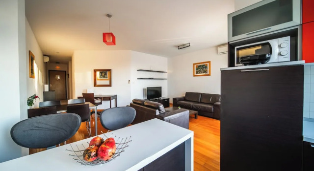 Апартаменты с 2 комнатами с балконом и с видом на море Pervanovo Apartments with Free Parking