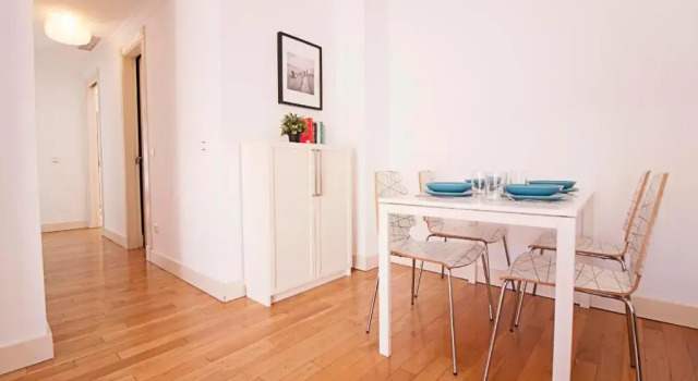 Casas FreshApartments, Забронировать Апартаменты/квартира Малага - центр Малага, рядом с Музей Кармен Тиссен