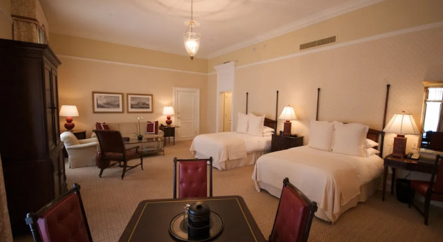 Четырёхместный номер Standard Capital Hotel