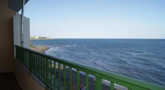 Апартаменты с 2 комнатами с видом на море Apartamentos La Dorada