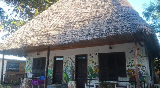 Двухместный номер Standard Mambo Ocean Resort