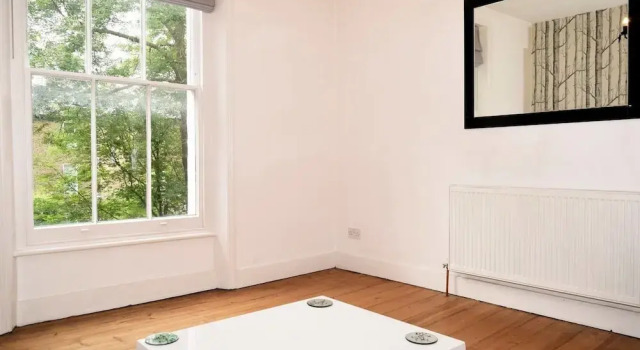 1 Bedroom Flat for 2 in Kentish Town Near Camden, Забронировать Отель Отели Англии 3 звезды, 3*