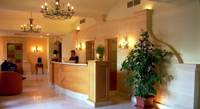 Sunflower Hotel