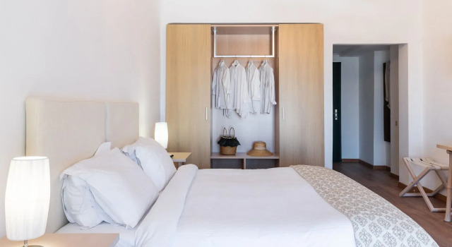 Трёхместный номер Superior с видом на море Tharroe of Mykonos Boutique Hotel