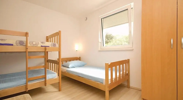 Nice Home in Razanj With Wifi and 2 Bedrooms, Забронировать Отель Рогозница Шибенско-Книнская жупания