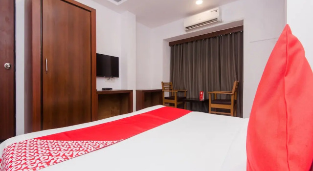 Hotel Bandra Residency