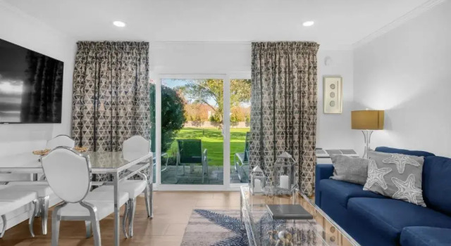 Студия Standard East Hampton House Resort