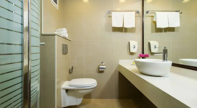 Номер Premier с балконом и с видом на озеро Caesar Premier Tiberias Hotel
