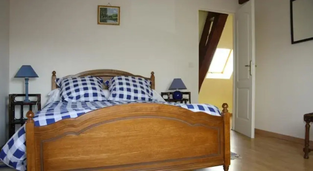 Le Petit Mingot, Reservar Hotel Druy-Parigny 