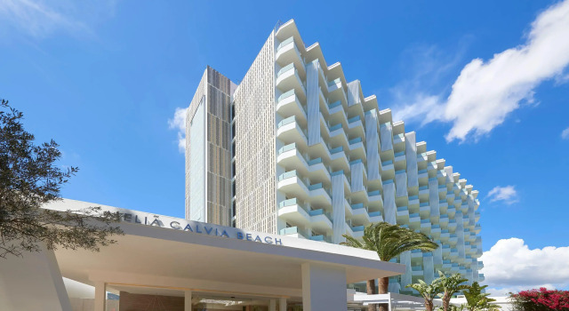Отель Melia Calviá Beach