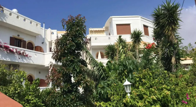 Kastro Studios Apartments, Забронировать Апартаменты/квартира Отели East Crete с парковкой, Парковка